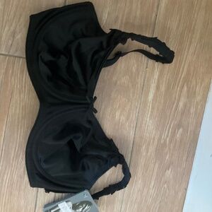 Set of 2 black Dominique 32c style 7000 bra